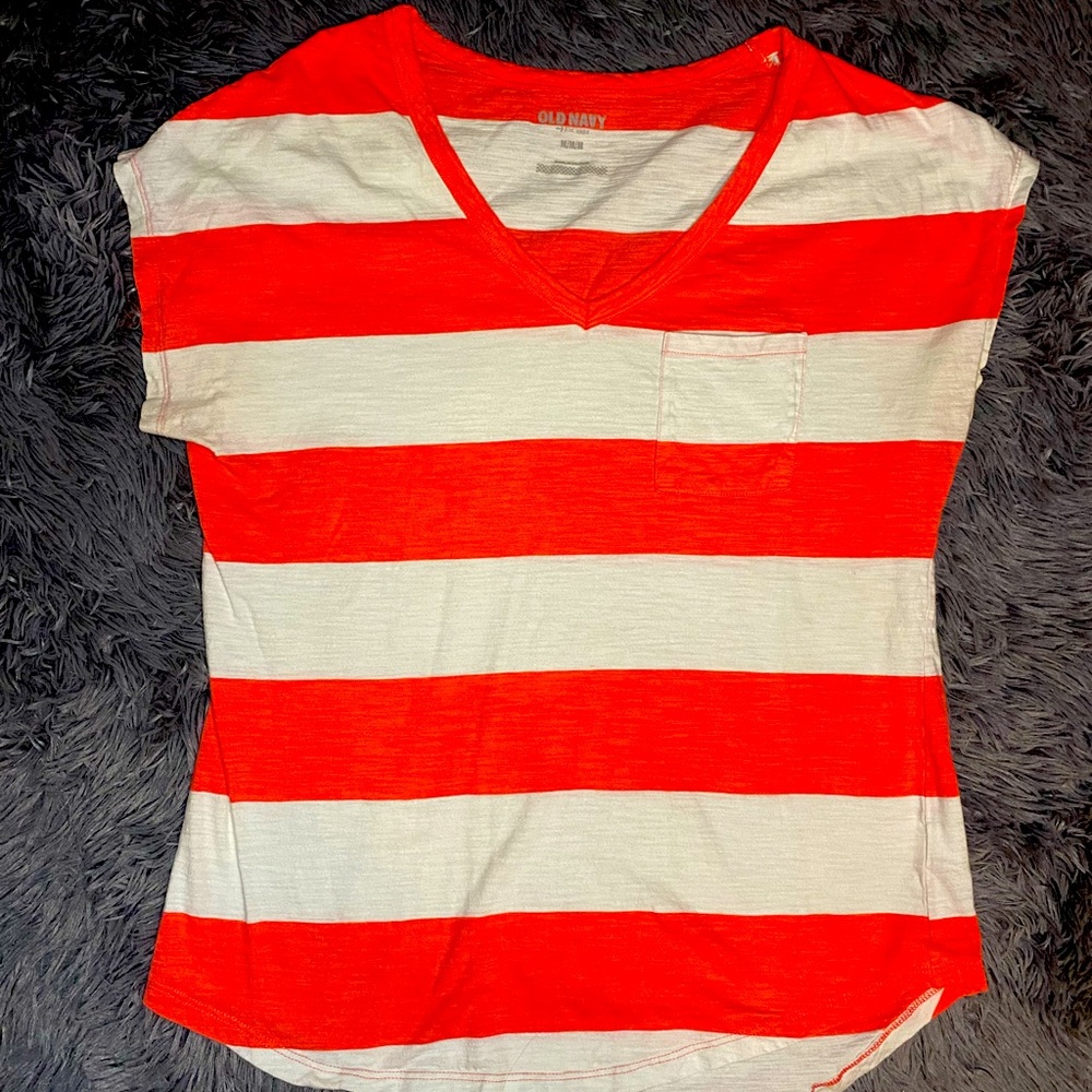 Old navy v-neck - hot pink and white - Medium